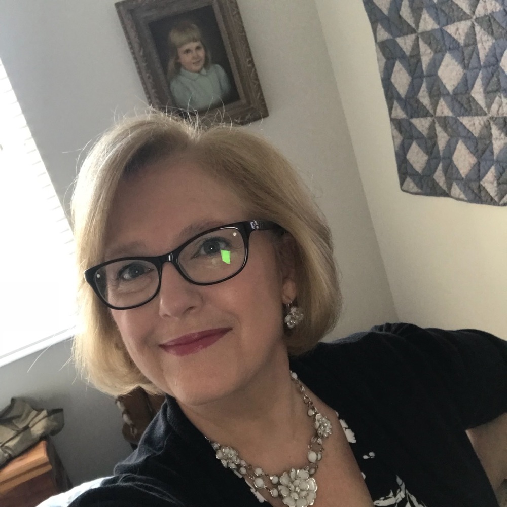 Meet your Posher, Debra